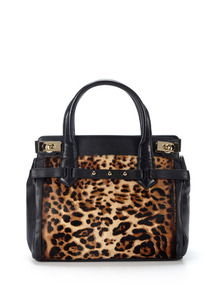 Naomi Satchel