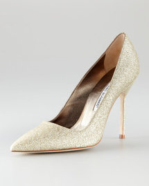 Manolo Blahnik Gold Glitter Pump