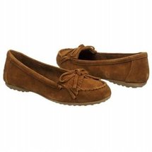 Minnetonka Moccasin Women's Hampton Kilty Moc
