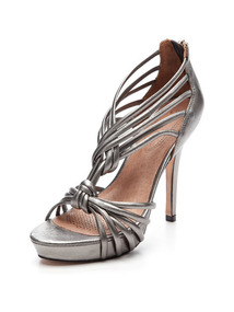 Rebecca Sandal